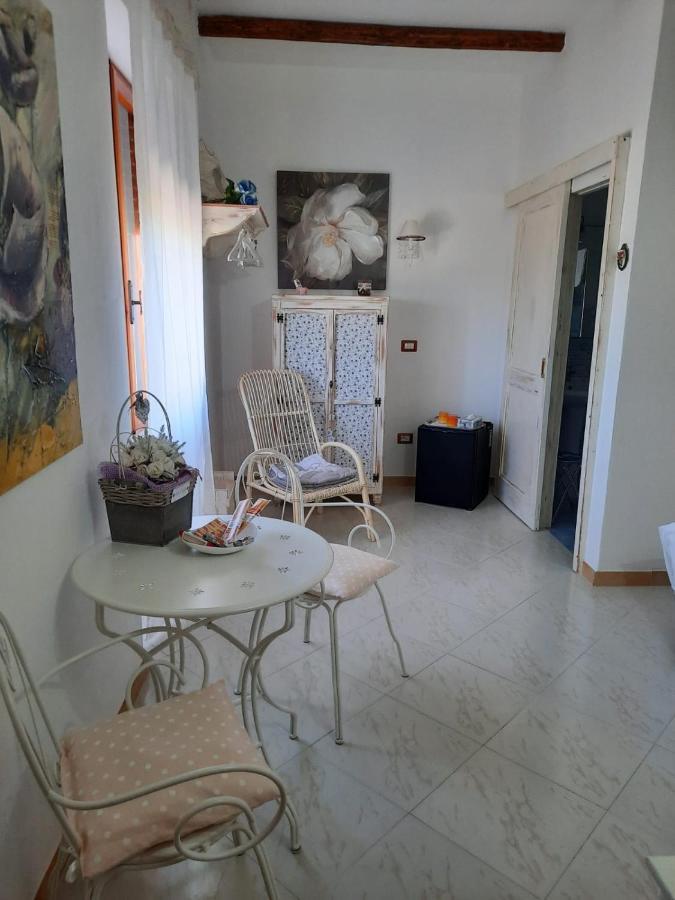Fattoria La Traccia Villa Fertilia Eksteriør billede